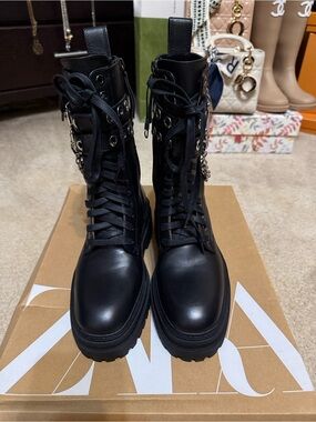Zara Black Lace-Up Combat Boots with Chunky Tread